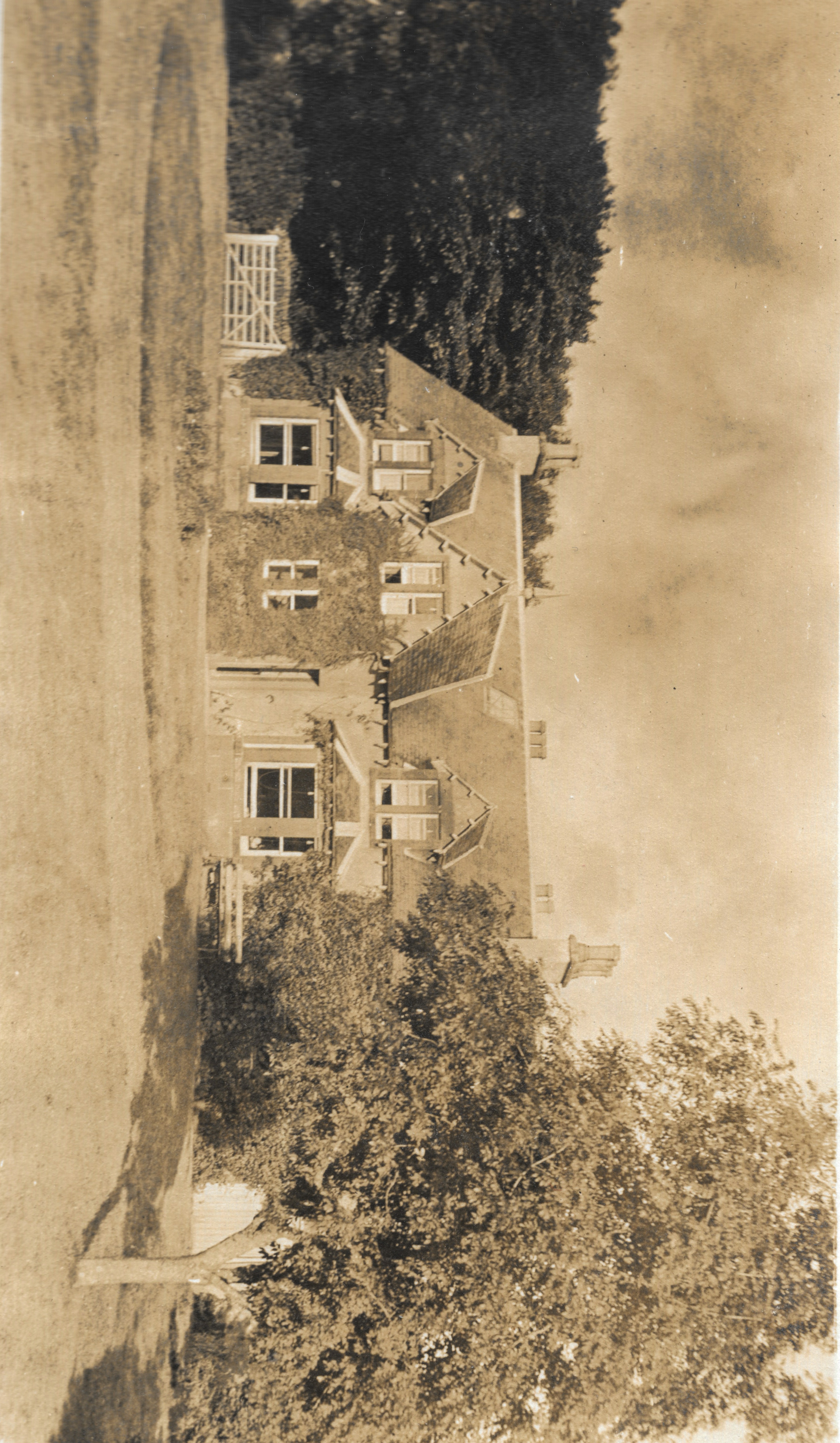 Lagafater Lodge (no date) 13